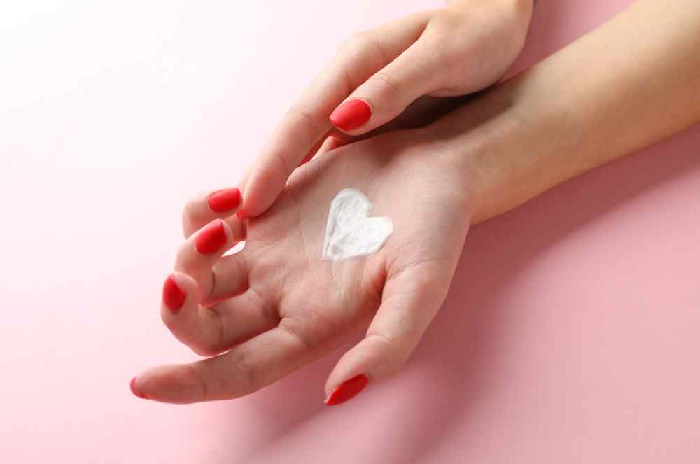 Harmonização das mãos? Entenda procedimento realizado por Gkay