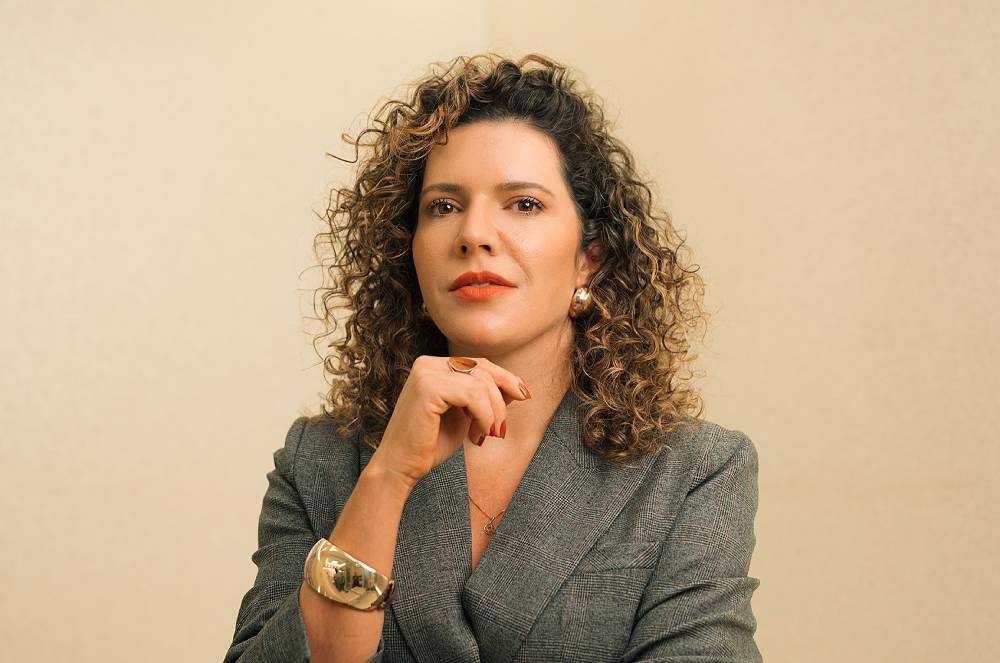 Dra. Cintia Cunha é uma das 320 dermatologistas selecionadas para summit científico na Alemanha