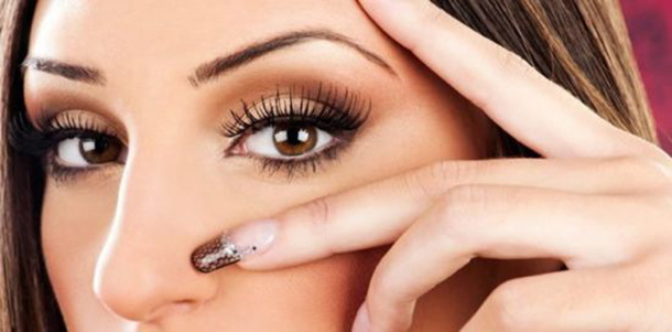 Tudo sobre o rímel pra você ficar poderosa.