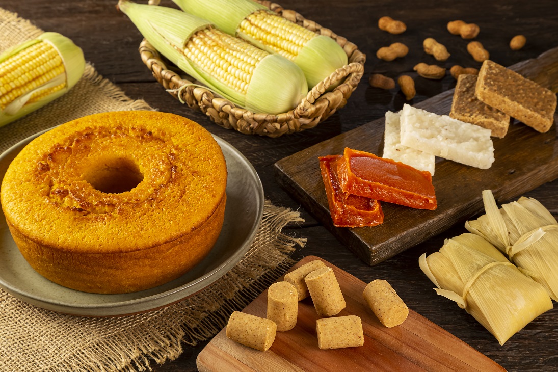 As receitas goumerts que fizeram sucesso no arraia da Clinica Dra. Cíntia Cunha (bônus decoração)