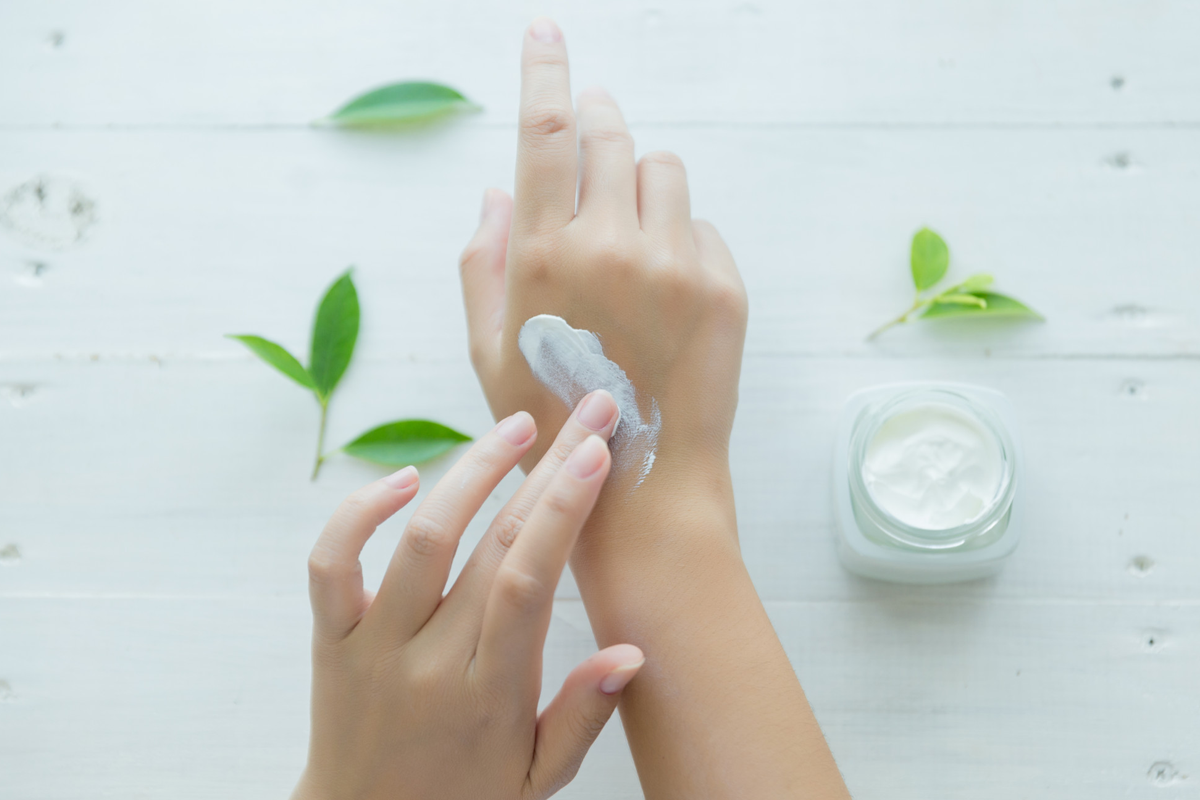 Clínica Audatti reforça a importância da hidratação da pele